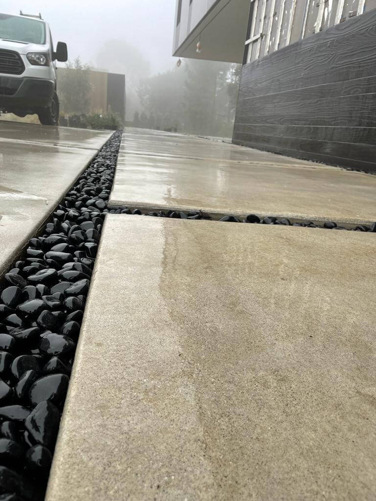 2a0c3d4b-f9f8-4371-a47f-8751363cf8c7